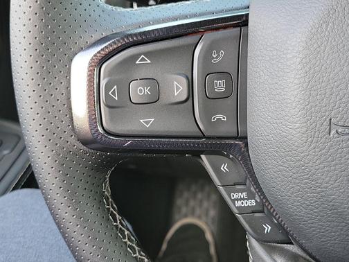 Diamond Black Crystal Pearlcoat 2026 RAM 1500 Rebel