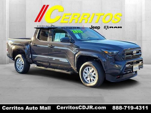 2025 Toyota Tacoma SR5