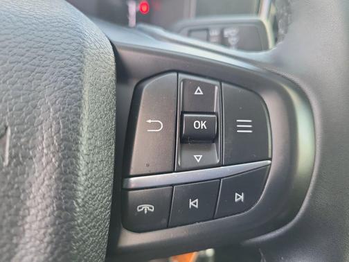 Oxford White 2024 Ford Ranger XLT