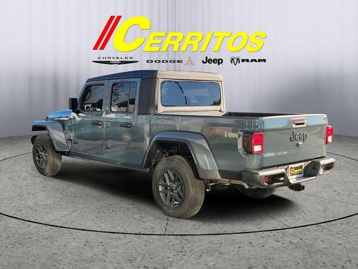 2026 Jeep Gladiator Sport S