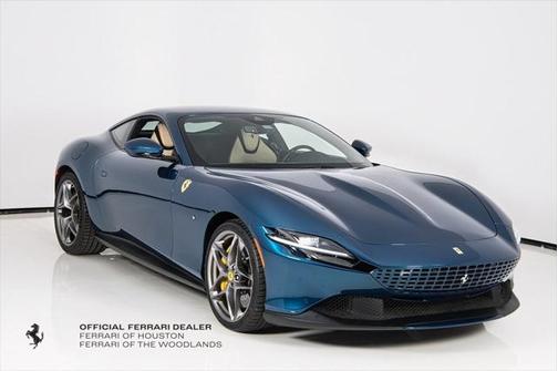 2021 Ferrari Roma .