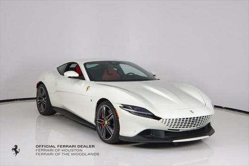 2023 Ferrari Roma .