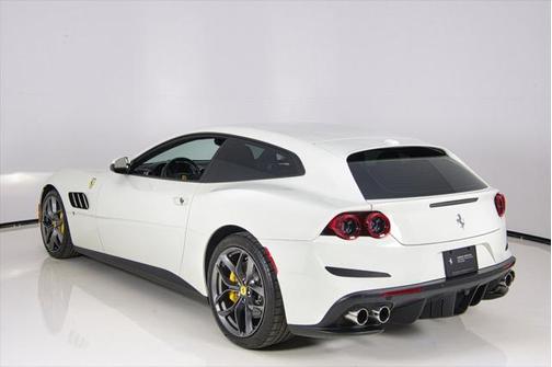 2018 Ferrari GTC4Lusso T