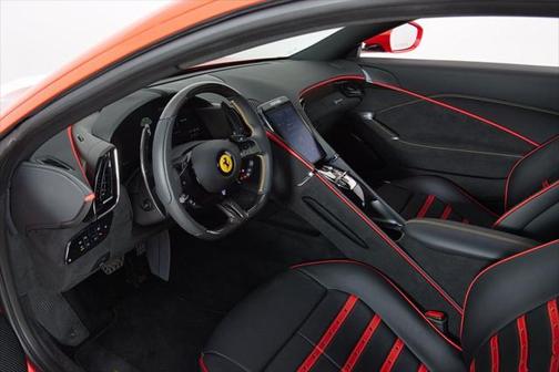 2022 Ferrari Roma .