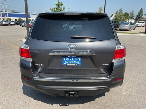 2013 Toyota Highlander SE