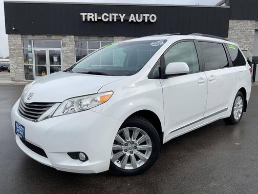 2013 Toyota Sienna XLE
