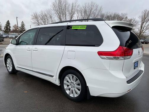 2013 Toyota Sienna XLE