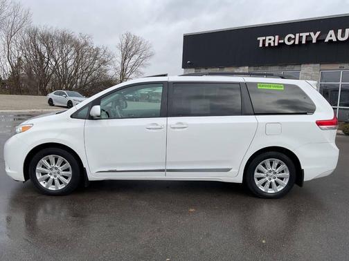 2013 Toyota Sienna XLE