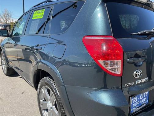 2008 Toyota RAV4 Sport