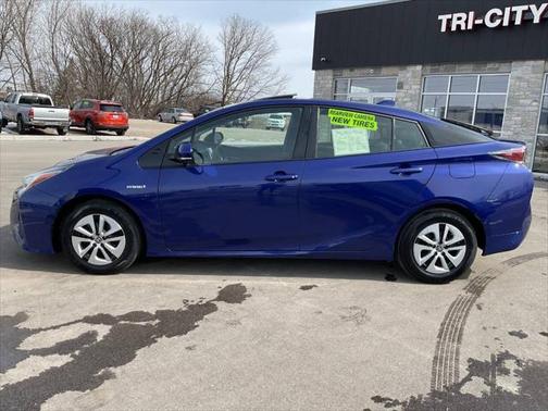 2018 Toyota Prius Three