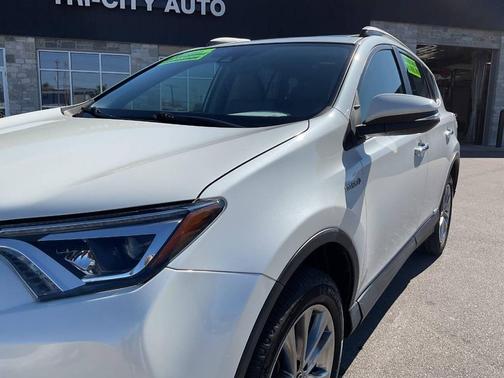 2017 Toyota RAV4 Hybrid Limited