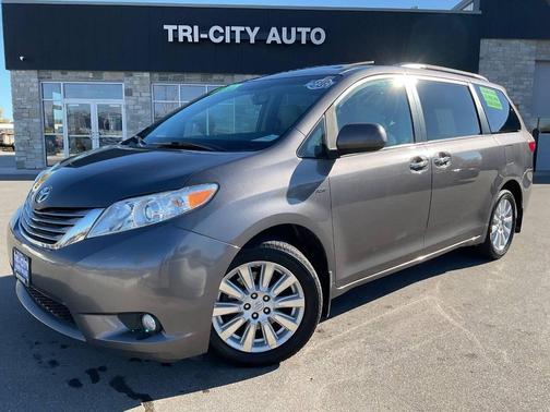 2017 Toyota Sienna XLE Premium