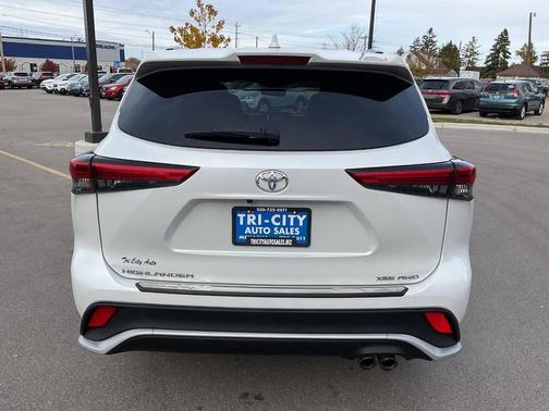 2023 Toyota Highlander XSE