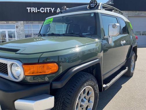 Green 2011 Toyota FJ Cruiser Base