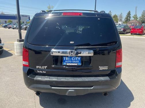 Crystal Black Pearl 2013 Honda Pilot Touring