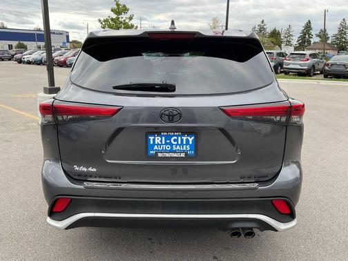 2023 Toyota Highlander XSE