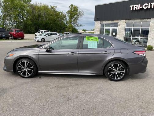 Predawn Gray Mica 2018 Toyota Camry SE