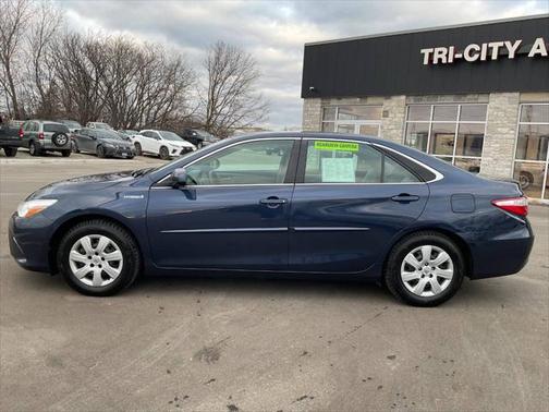 2017 Toyota Camry Hybrid SE