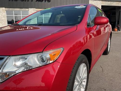 2012 Toyota Venza LE