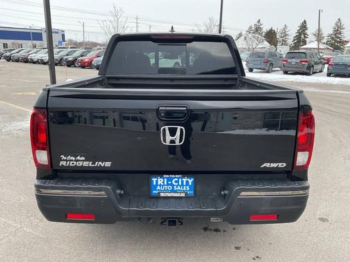 2018 Honda Ridgeline Black