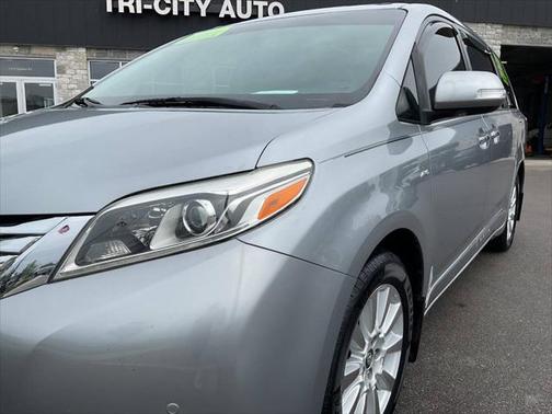 2017 Toyota Sienna Limited