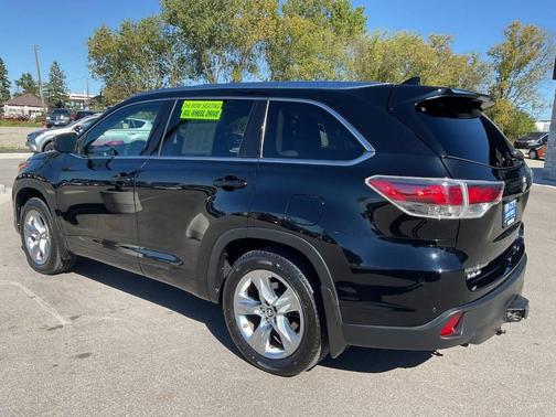 2016 Toyota Highlander Limited Platinum