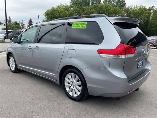 2012 Toyota Sienna XLE