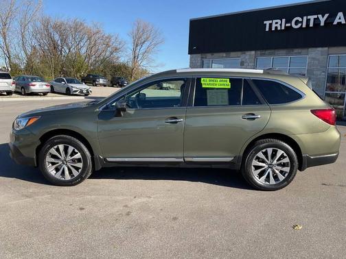 2017 Subaru Outback 2.5i Touring