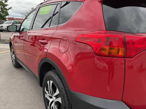 2014 Toyota RAV4 LE