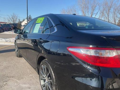 2016 Toyota Camry XSE