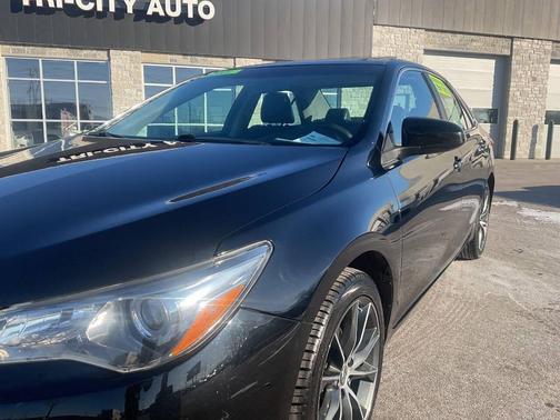 2016 Toyota Camry XSE