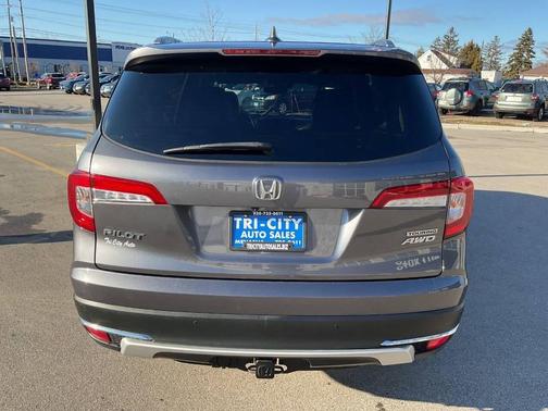 2020 Honda Pilot Touring 8-Passenger