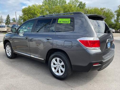2012 Toyota Highlander SE