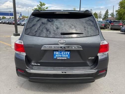 2012 Toyota Highlander SE