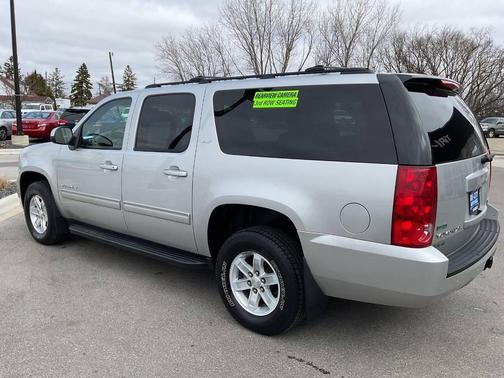 2011 GMC Yukon XL 1500 SLT