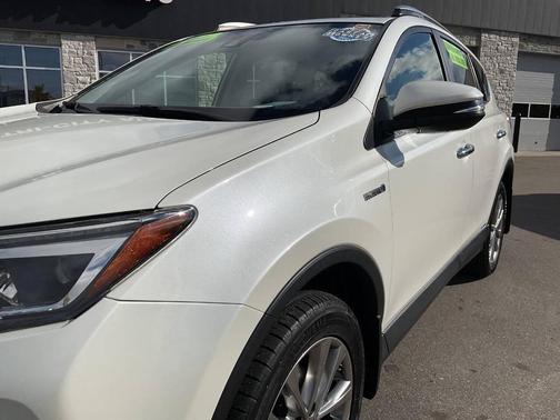2017 Toyota RAV4 Hybrid Limited
