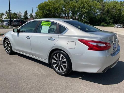 2017 Nissan Altima 2.5 SV
