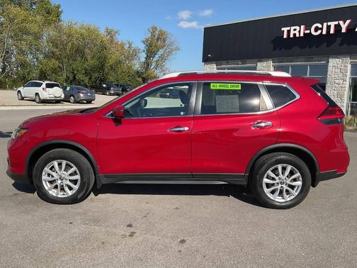 2017 Nissan Rogue SV
