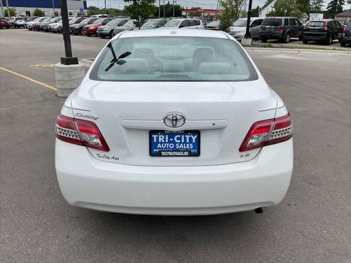 2011 Toyota Camry LE
