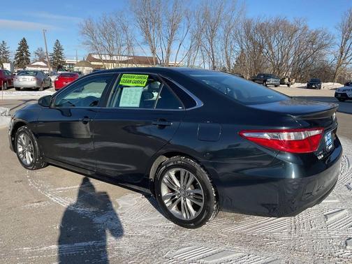 2016 Toyota Camry SE