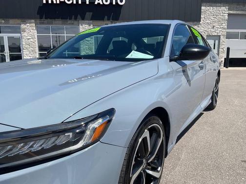 Sonic Gray Pearl 2022 Honda Accord Sport SE 1.5T