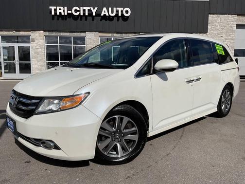 White Diamond Pearl 2014 Honda Odyssey Touring Elite