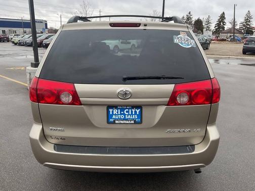 2006 Toyota Sienna LE