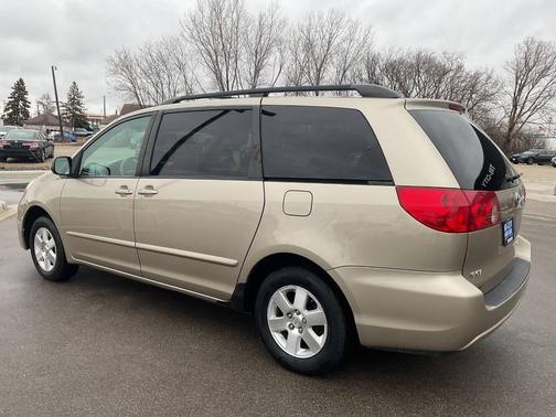 2006 Toyota Sienna LE