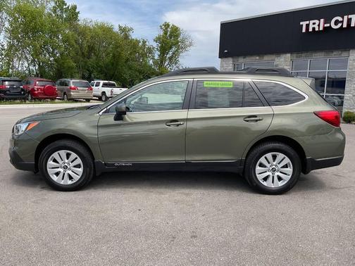 Wilderness Green Metallic 2015 Subaru Outback 2.5i Premium