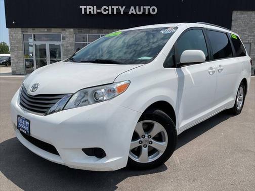 2015 Toyota Sienna LE