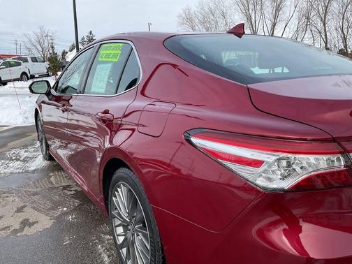 2020 Toyota Camry XLE