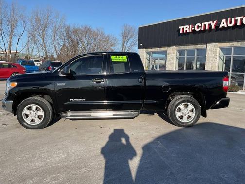 2016 Toyota Tundra SR5