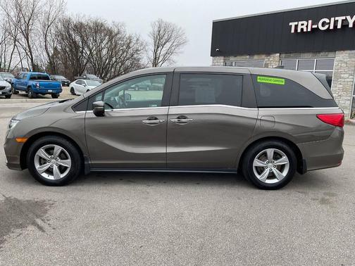 Gray 2018 Honda Odyssey EX