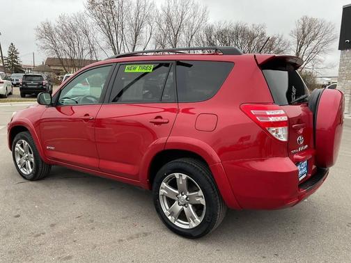 2010 Toyota RAV4 Sport